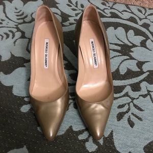 Manila Blahnik Tan Pumps